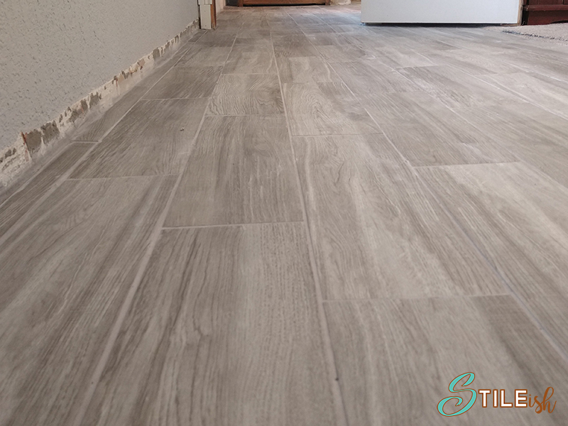 ceramic wood look tile gris